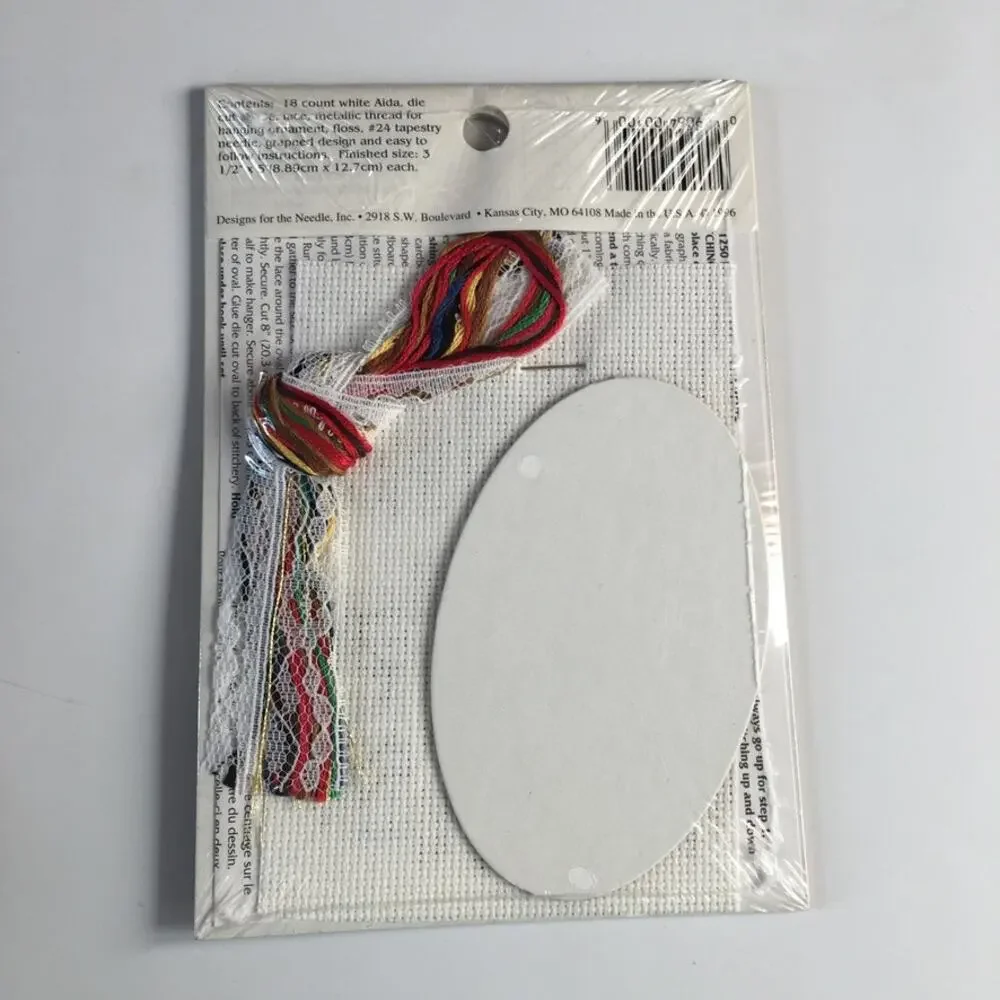 Designs for the Needle Christmas Ornament Cross Stitch Kit 1248 Puppy Dog US NEW